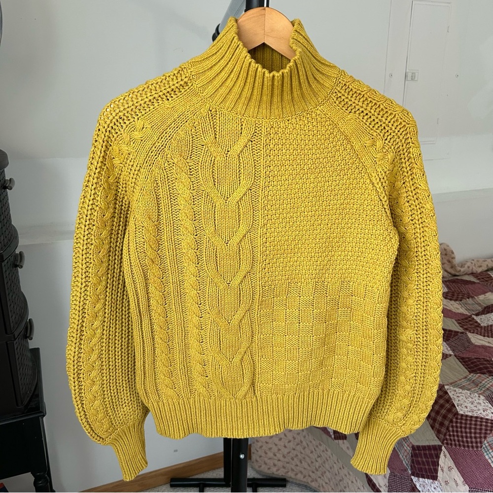 Sundance Cable Knit Turtleneck Sweater XS
